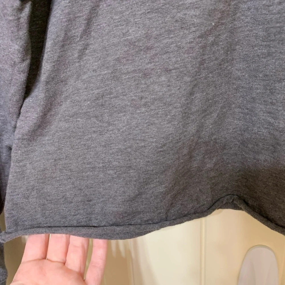 Disney Cropped Tee - Picture 3 of 6